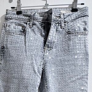 Never worn